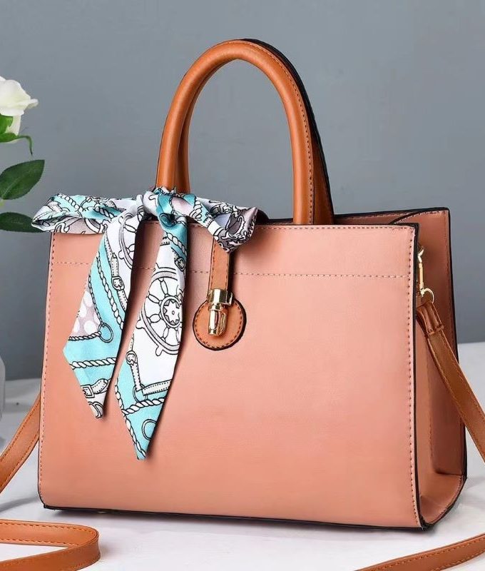 New Fashion Large Capacity Shoulder Bag